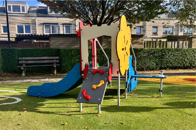 Castillo Toddlers con rampa de escalada MSC5422