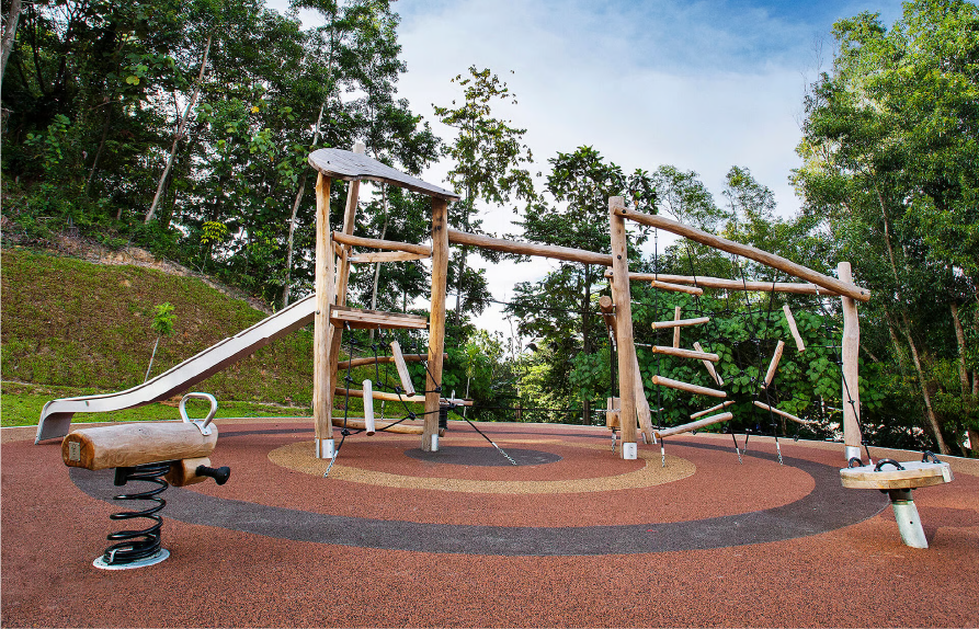 Torre escalada y equilibrio NRO1001