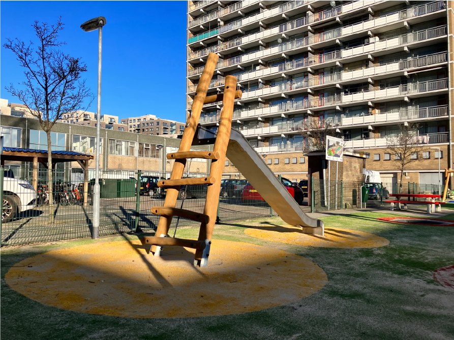 Tobogán H:180cm NRO302