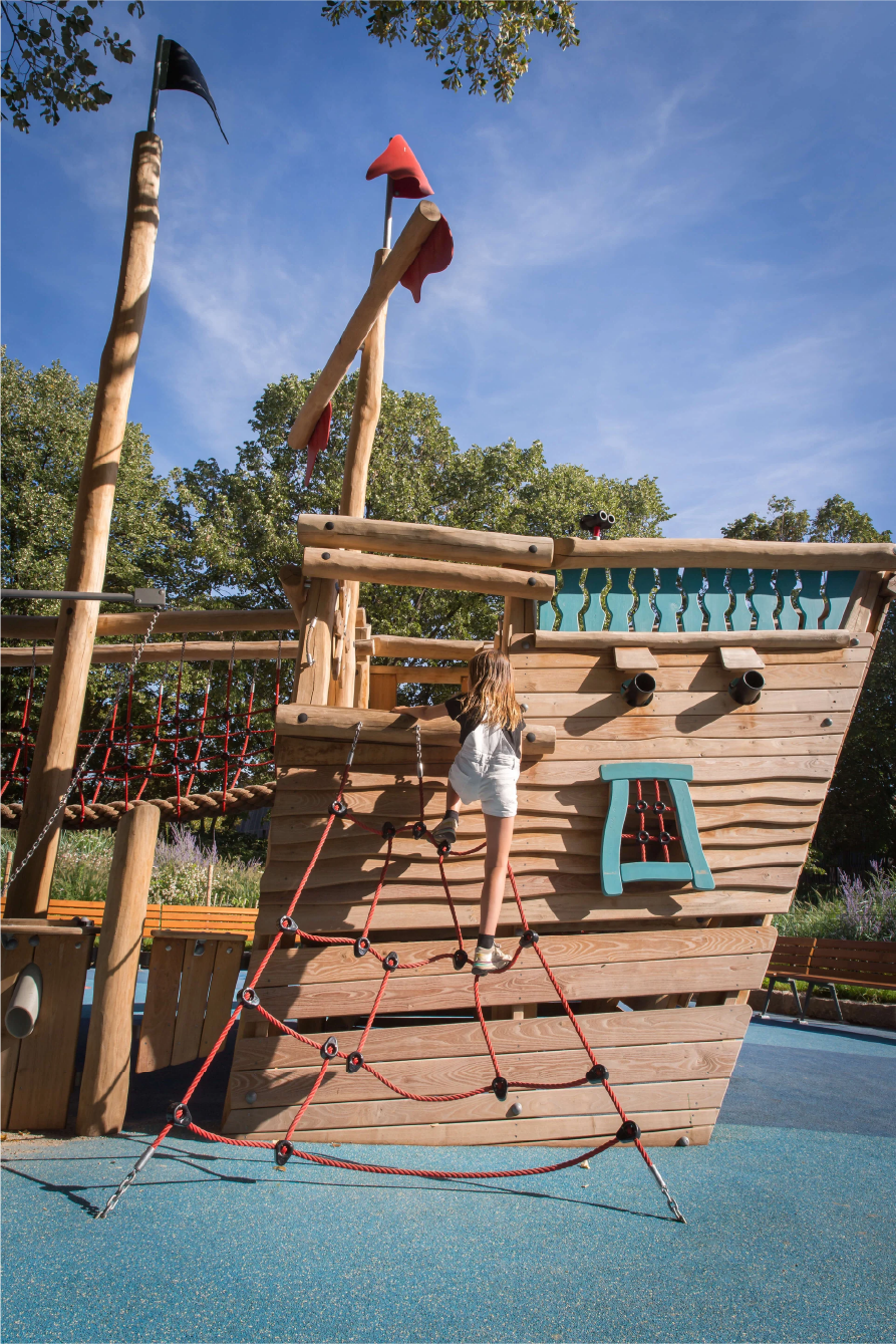 Barco explorador grande NRO546