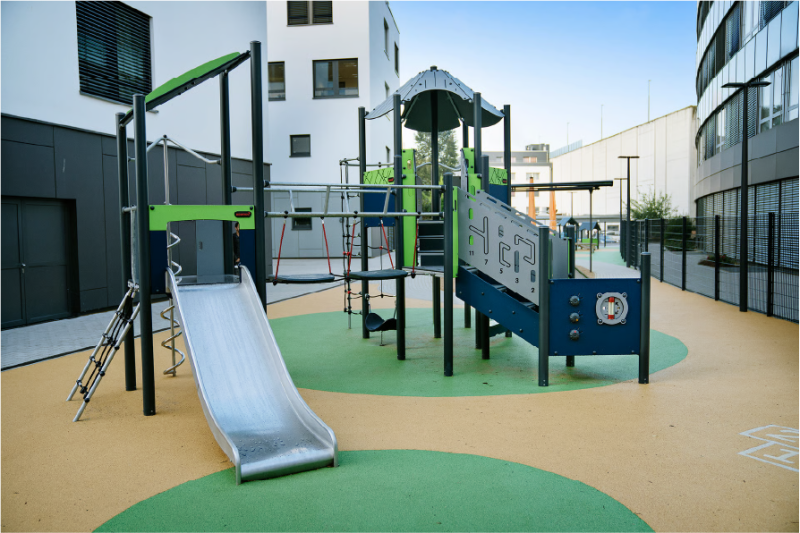 Torre Triple con Escaleras PCM310921